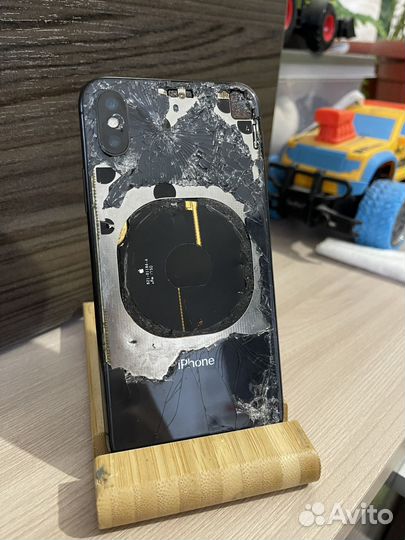 iPhone X, 64 ГБ