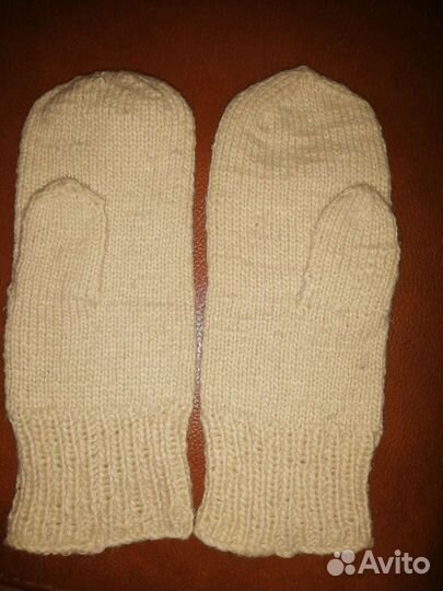 Варежки вязанные
