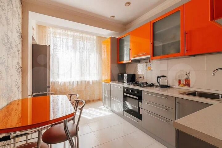 1-к. квартира, 46 м², 1/9 эт.