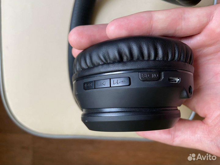 Беспроводные наушники hoco w28