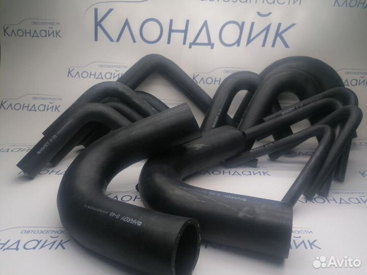 Патрубок резиновый угловой