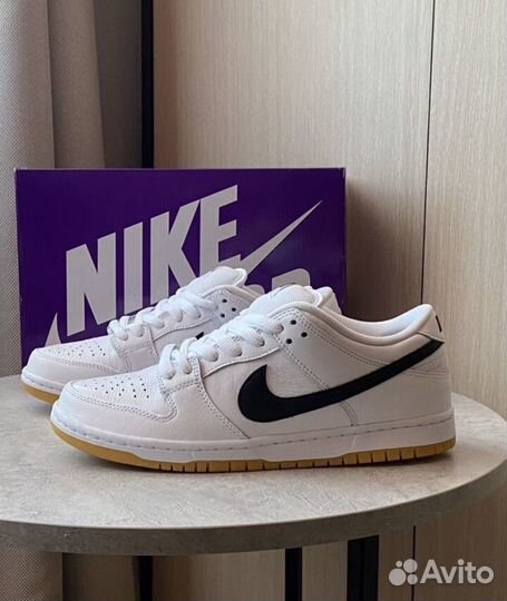 Кроссовки Nike SB Dunk Low White Gum