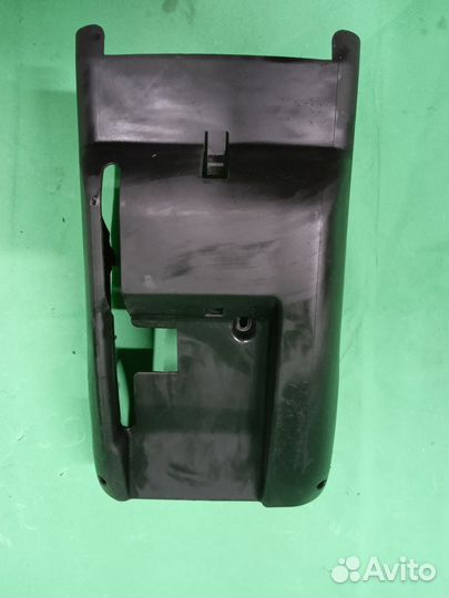 Audi A6 C5 Кожух рулевой колонки нижний