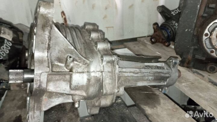 Раздаточная коробка Opel Antara 2011 7600018690F