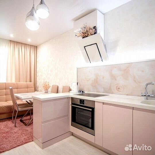 Угловой кухонный гарнитур современный