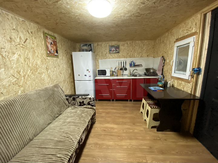 Комната 20 м² в 2-к., 1/1 эт.