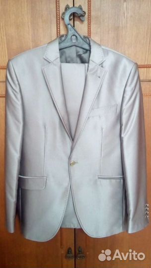 Костюм мужской