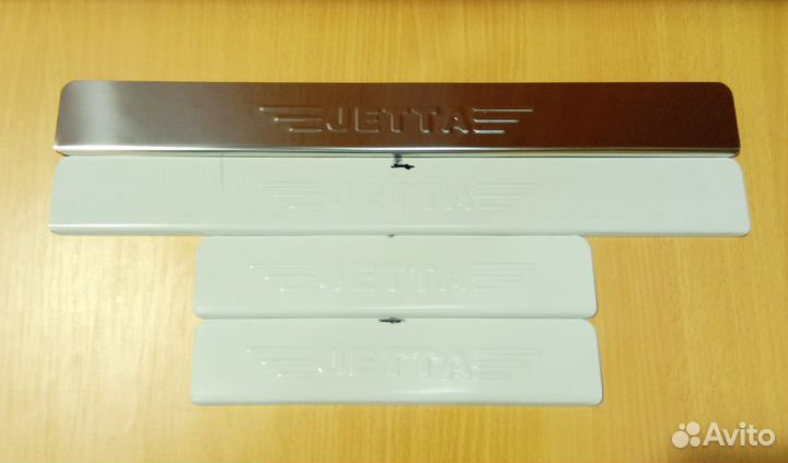 Накладки на пороги VW Jetta V (нержавейка)