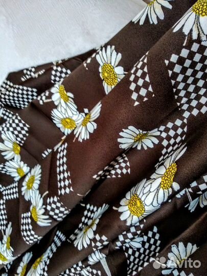 Винтажный шелк. Ромашки.240х117см. Ткань СССР