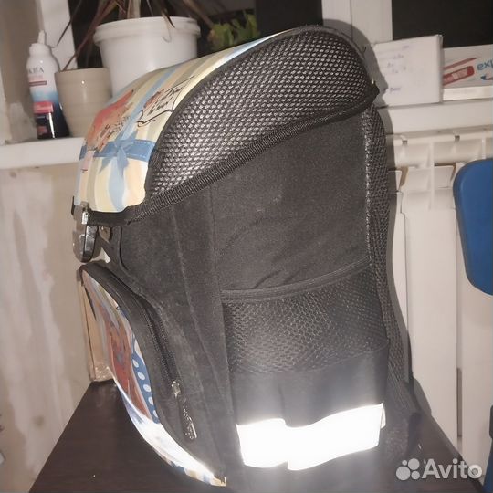 Школьный рюкзак