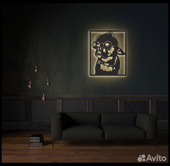 Панно из дерева