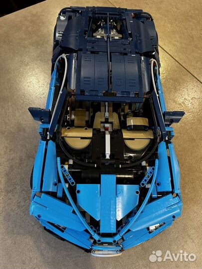 Lego Technic 42083 «Bugatti Chiron»