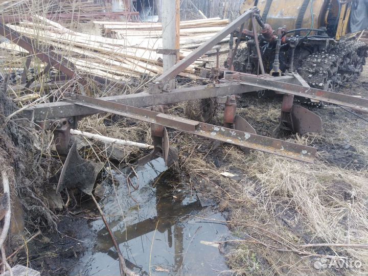 Плуг 4х корпусной