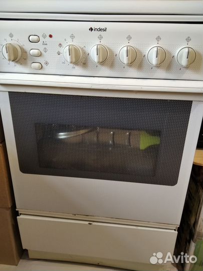 Плита газовая с электрической духовкой