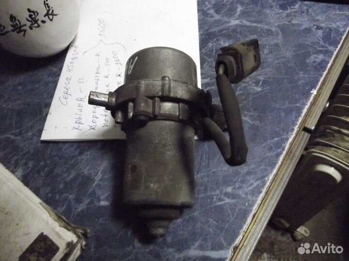 Вакуумный насос тормозной системы VAG 8E0927317