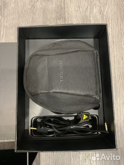 Наушники накладные Monster Beats Diesel Vektr