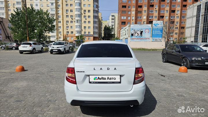 LADA Granta 1.6 МТ, 2023, 31 350 км