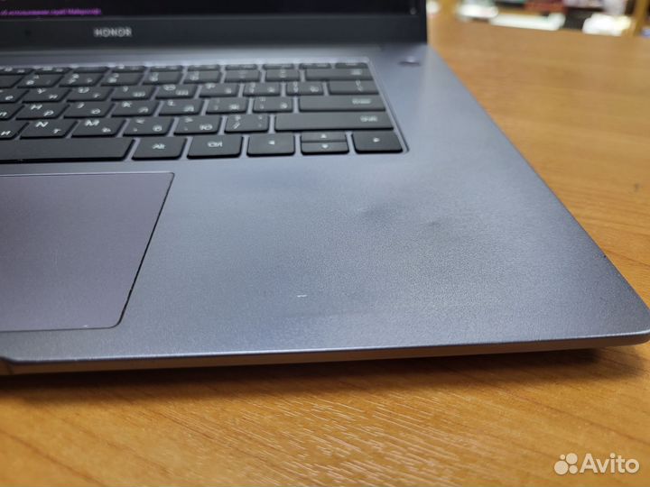 Honor MagicBook AMD Ryzen 5 3500U/8gb/256gb