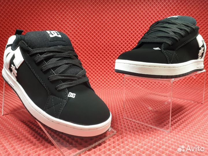 Мужские кроссовки DC Shoes дутые