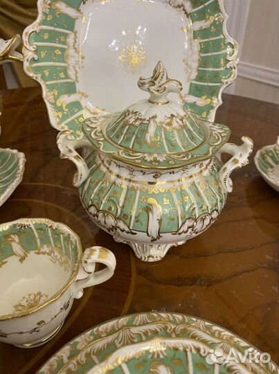 Старинный английский сервиз