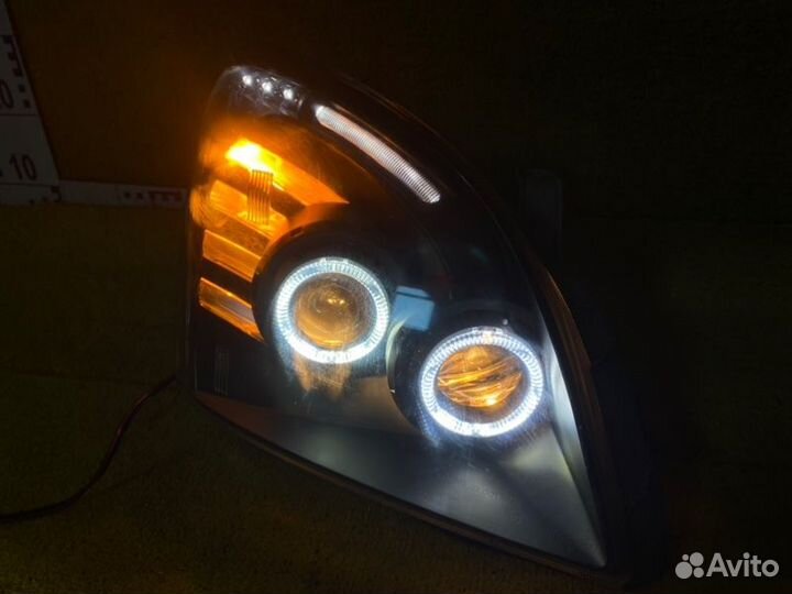 Фара передняя Toyota Land Cruiser Prado 145500