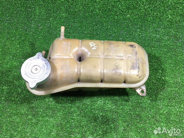 Расширительный бачок мерседес w124