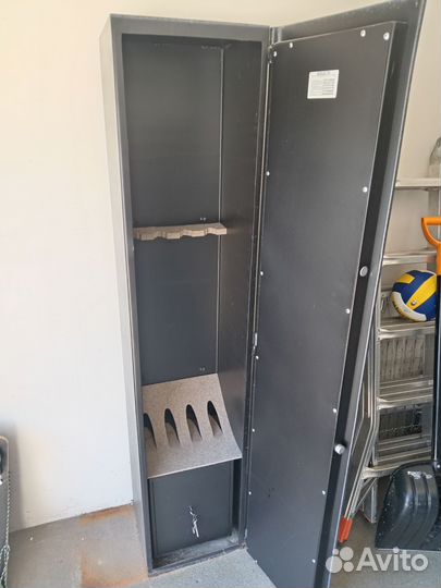 Оружейный сейф на 3 ствола