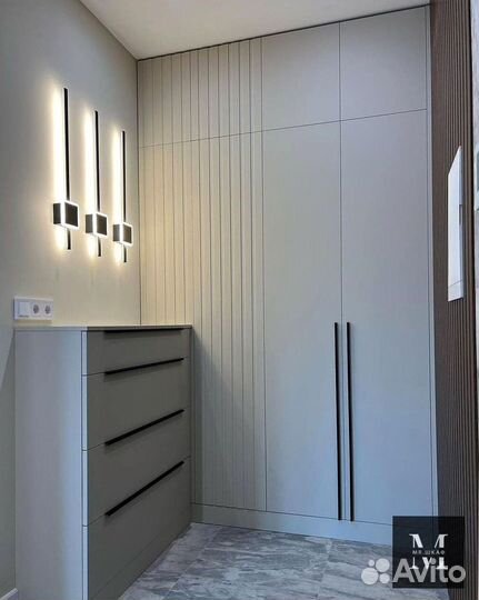 Шкаф распашной с фрезерованными фасадами