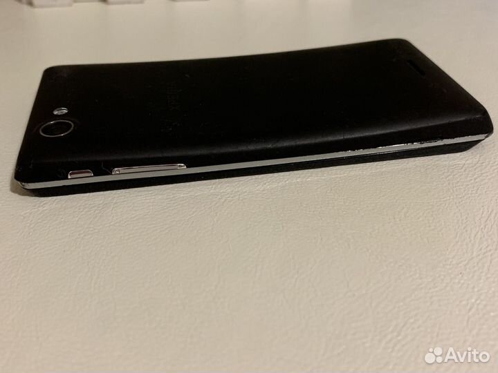 Sony Xperia J, 4 ГБ