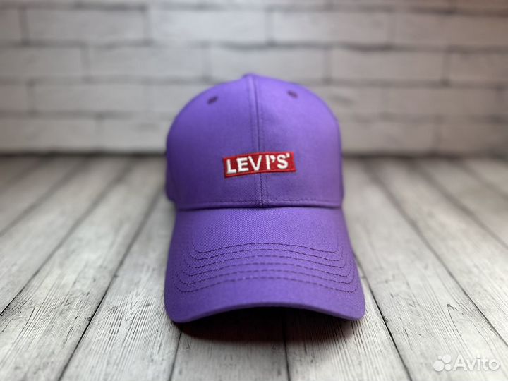 Бейсболка женская levis