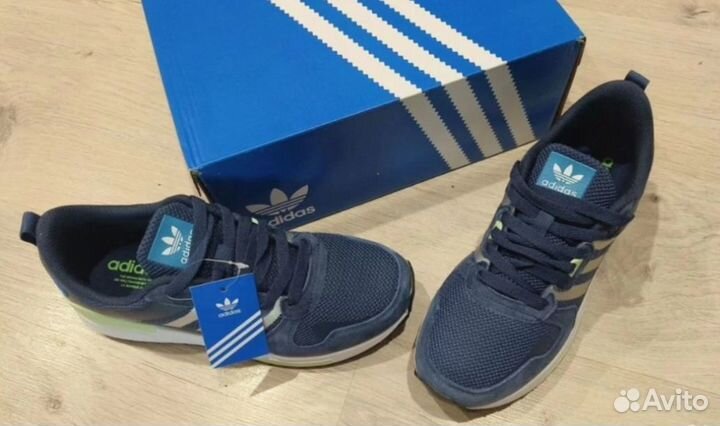 Кроссовки мужские новые Adidas ZX700 lux синие