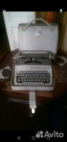 Пишущая машинка consul. Производство Чехия. В рабо