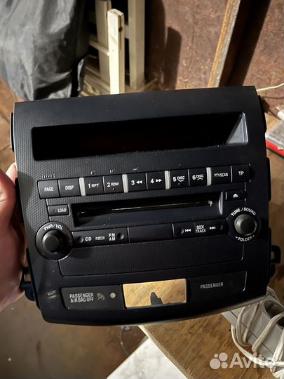 Магнитола mitsubishi outlander