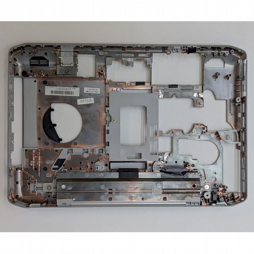 [1A22MJG00-600-G] Поддон Dell Latitude E5420