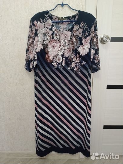 Платье женское