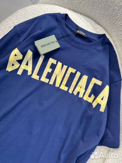 Футболка унисекс Balenciaga
