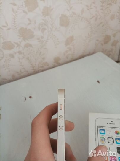 iPhone 5S, 16 ГБ