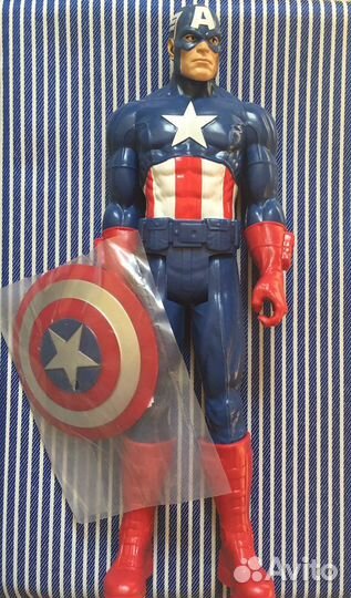 Фигурка капитан Америка