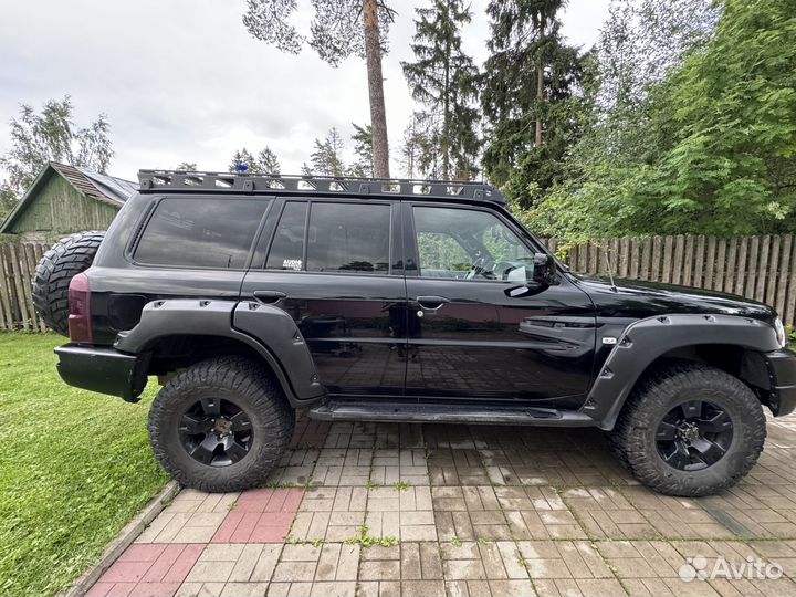 Nissan Patrol 4.8 AT, 2008, 250 000 км