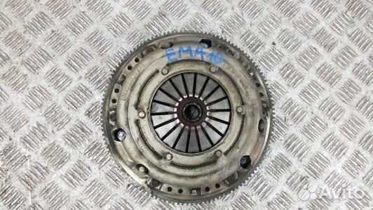 Маховик демпферный бензиновый skoda fabia 2 (EMA10