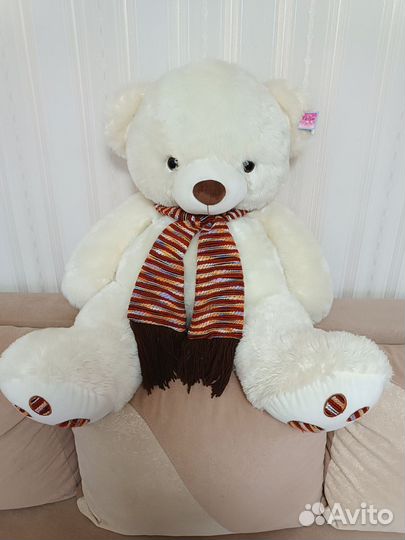 Плюшевый медведь