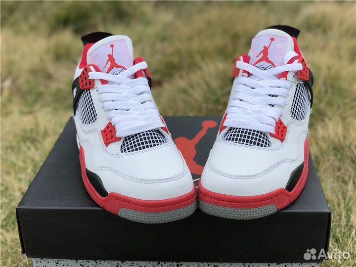 Кроссовки Nike Air Jordan 4 Fire Red