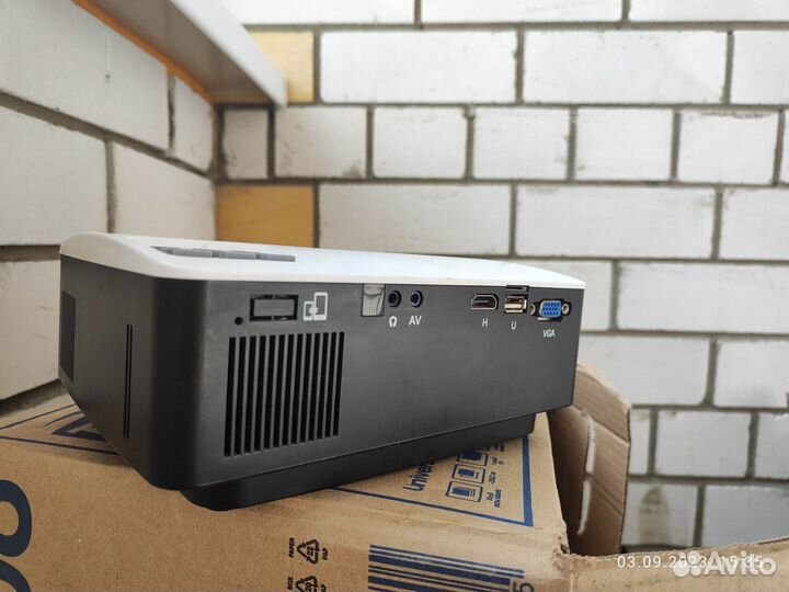 Проектор AUN akey 1