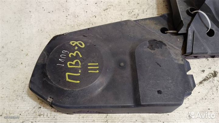 Кожух ремня грм верхний volkswagen Passat B3