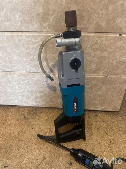 Дрель алмазного сверления Makita