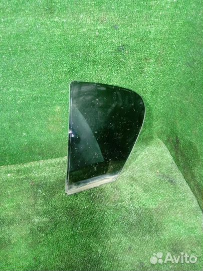 Стекло двери задней левой (форточка) Opel Astra