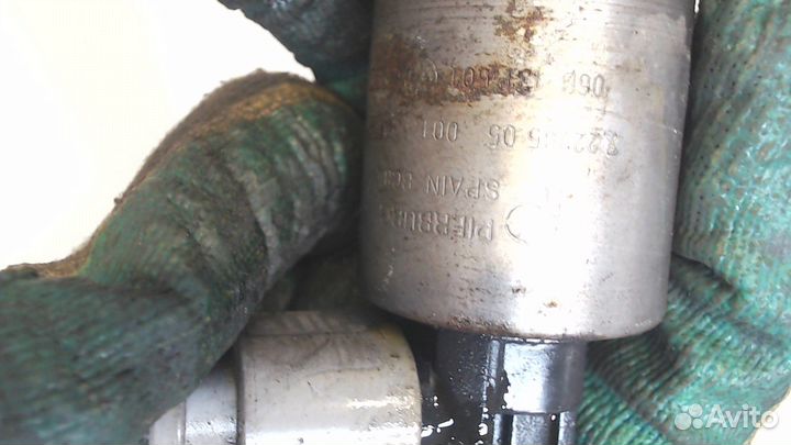 Клапан рециркуляции газов Volkswagen Passat 5, 200