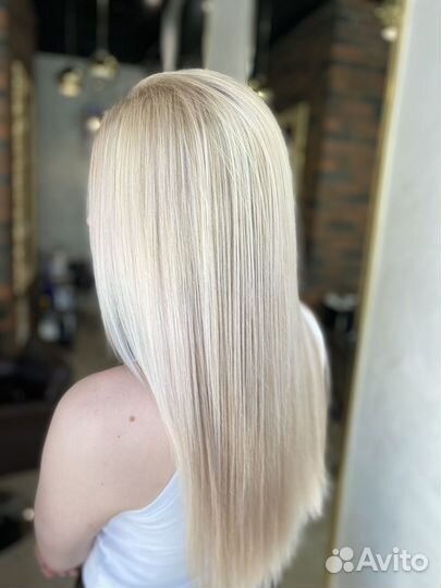 Услуги парикмахера. Стрижки. Окрашивания. Брови