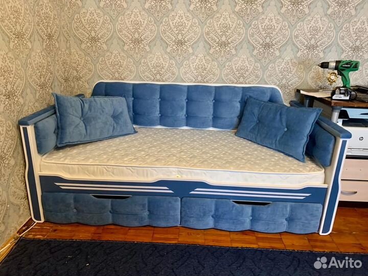 Детская кровать/кровать диван