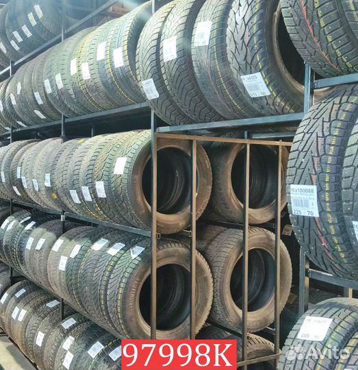 Nokian Tyres Hakkapeliitta R 215/65 R16 99N